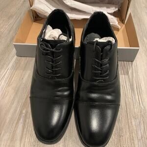 Unlisted by Kenneth Cole Half Time Cap Toe Men's shoes-11.5M